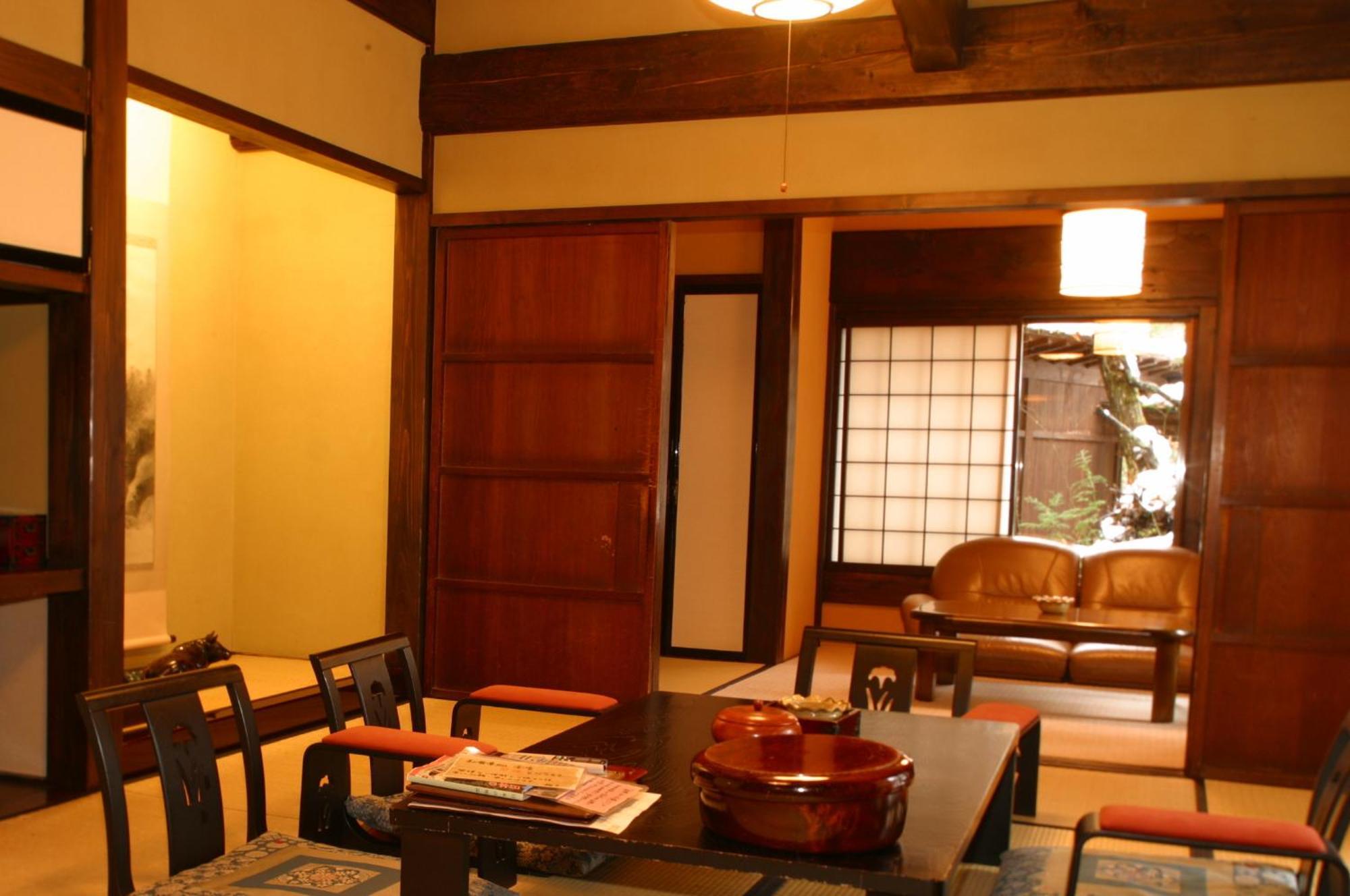 Yumoto Choza Hotel Такаяма Екстериор снимка