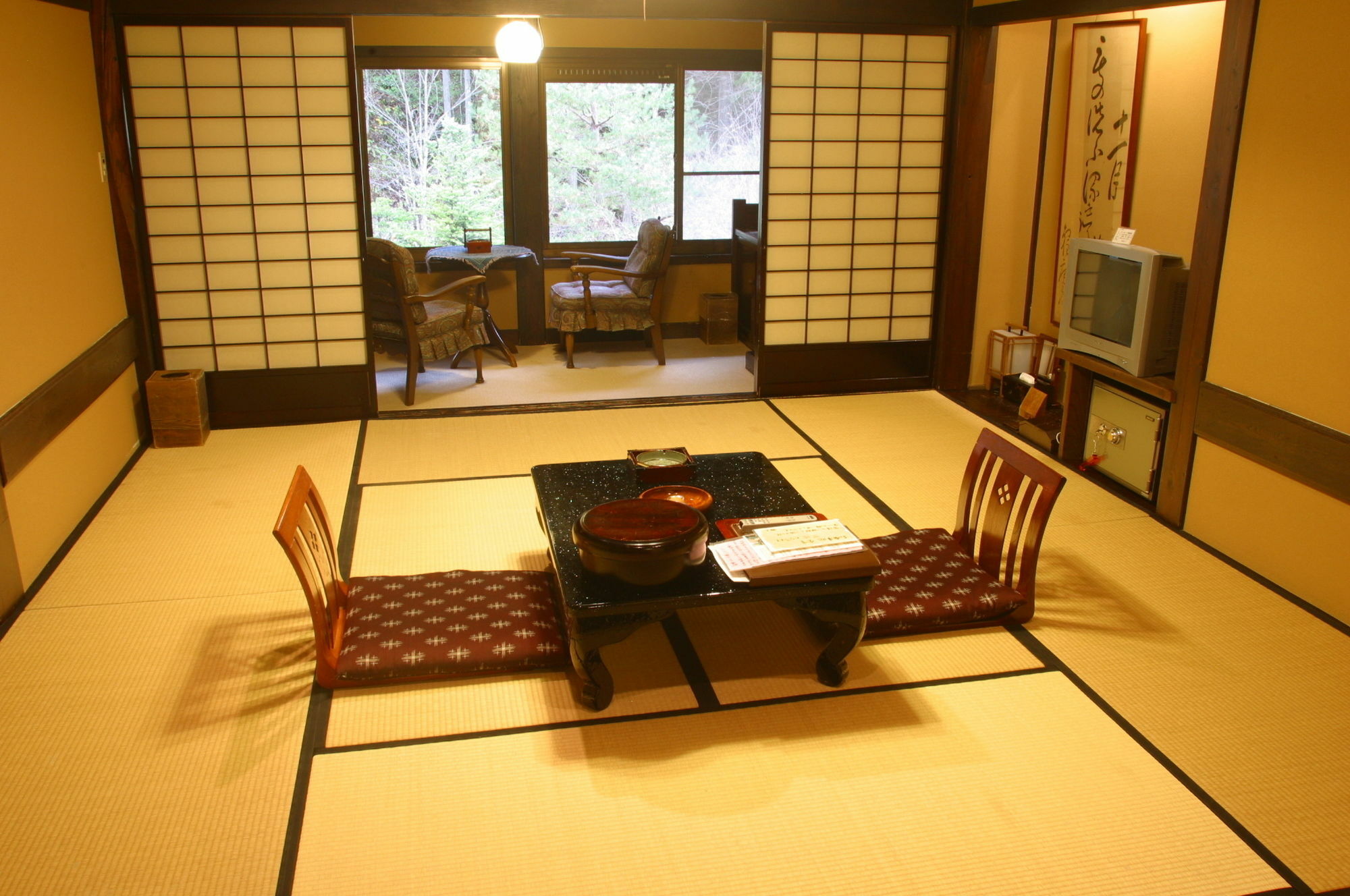 Yumoto Choza Hotel Такаяма Екстериор снимка